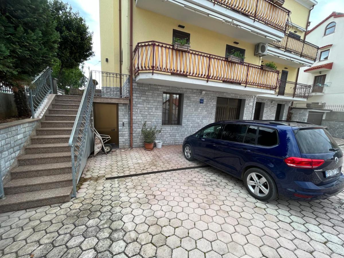 Holiday Apartments Sonne Rovinj Eksteriør billede